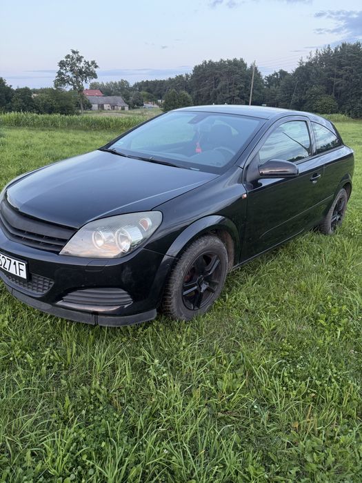 Opel astra GTC 2008 r