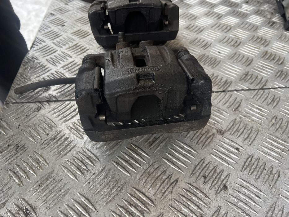 Задний суппорт Мазда сх7 mazda cx7