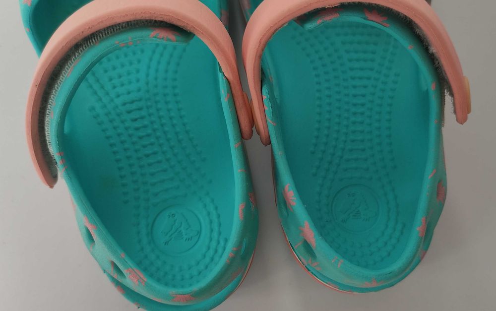 Crocs Kids Sandal Pool С10 на 27 крокси Сандалі Босоніжки оригінал