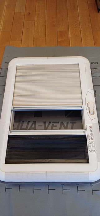 Okno dachowe do kampera