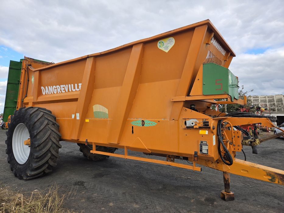 Rozrzutnik dangreville 12 ton rolland