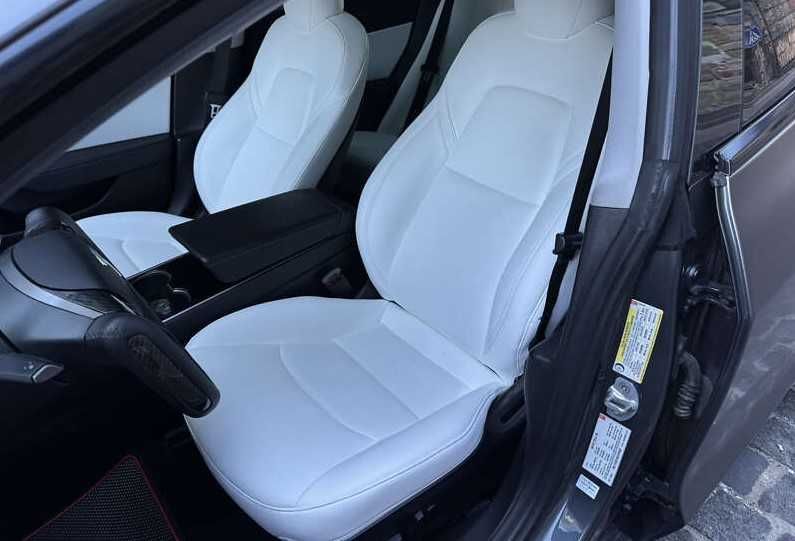 Tesla Model 3 2018