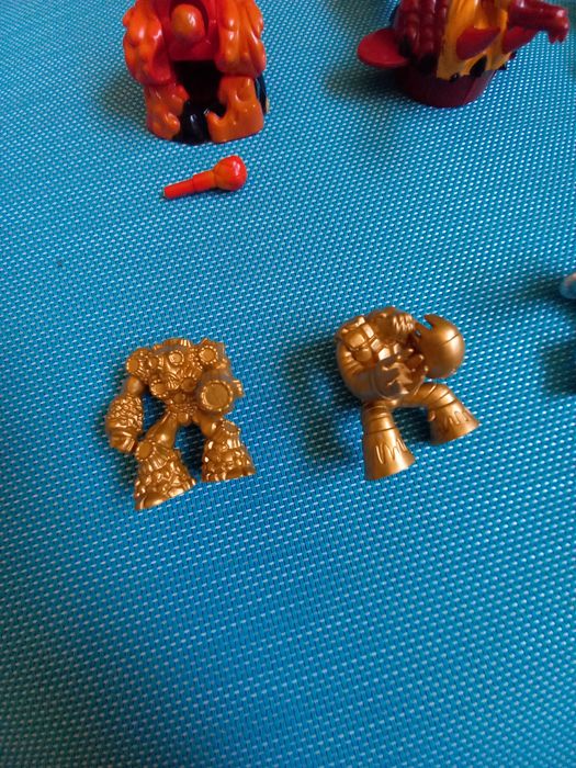 Conjunto de Gormitis especiais e acessórios batalha