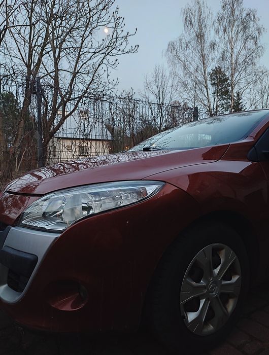 Polerowanie lamp z dojazdem,pranie tapicerki,regeneracja reflektorów
