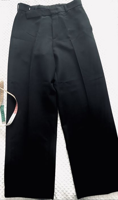 COS spodnie eleganckie czarne grubsze meskie