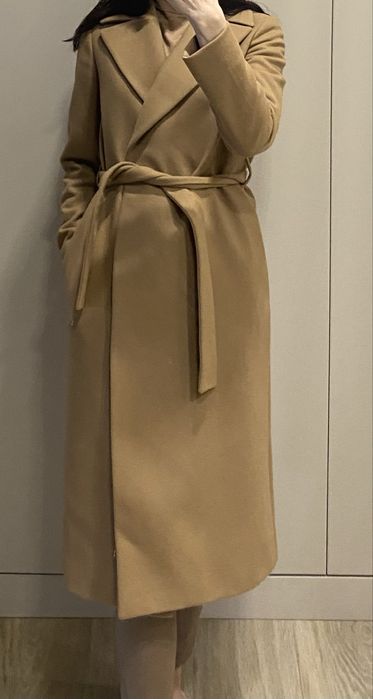 Пальто massimo dutti