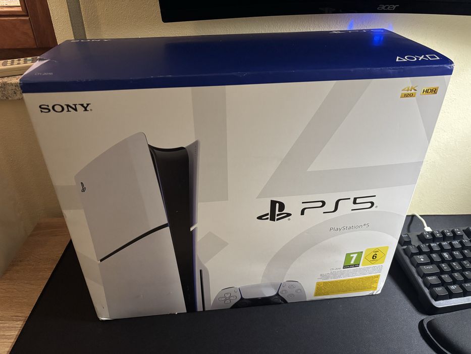 PS5 Slim 1TB + Comando + Suporte vertical