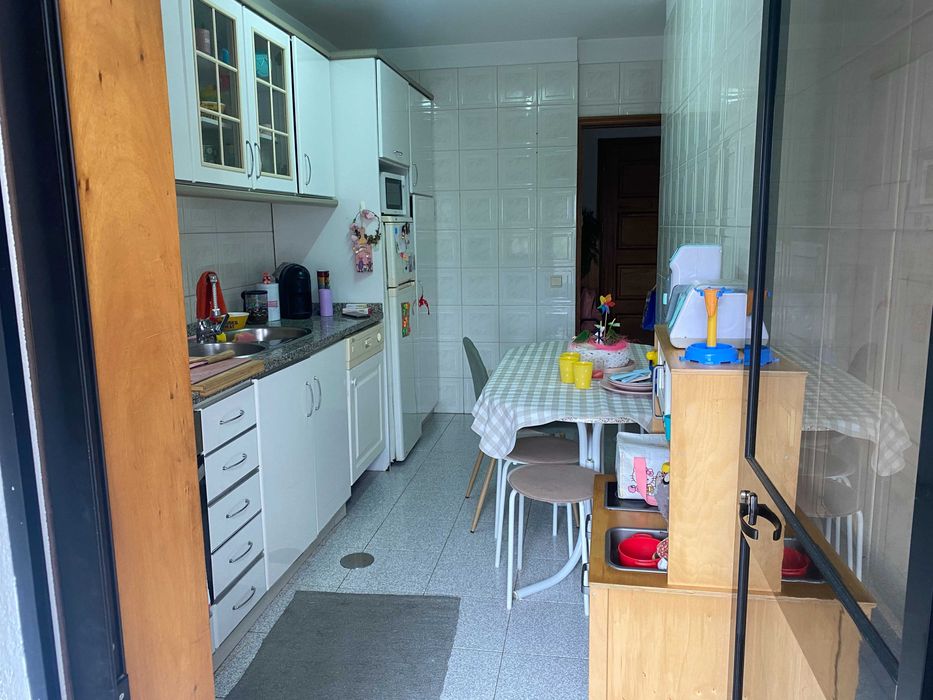 T1+1 Centro Gueifaes Impecavel - Excelente Estado!