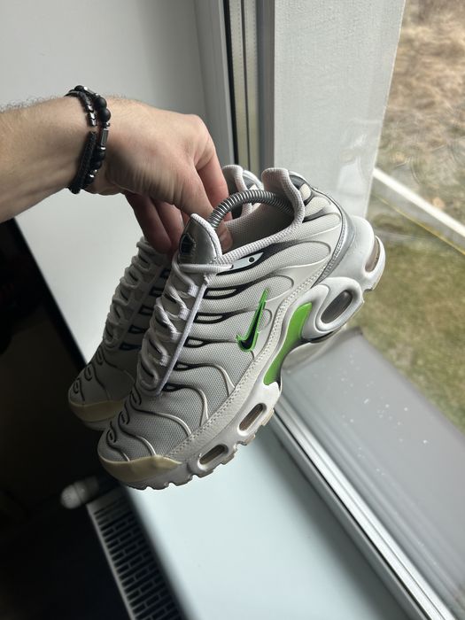 Кросівки 26см Nike Air Max Tn Plus White Black Volt
