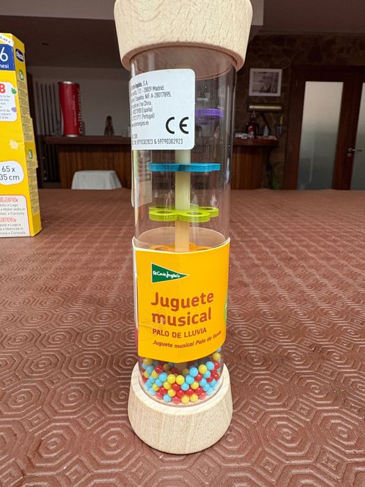 Brinquedos para bebés