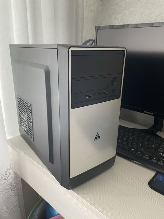 Golden Field midiTOWER ATX