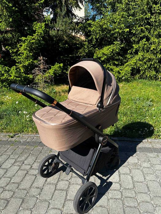 Wózek dziecięcy 2 w 1 Carello Ultra