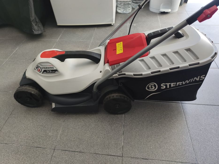 Corta relva elétrico