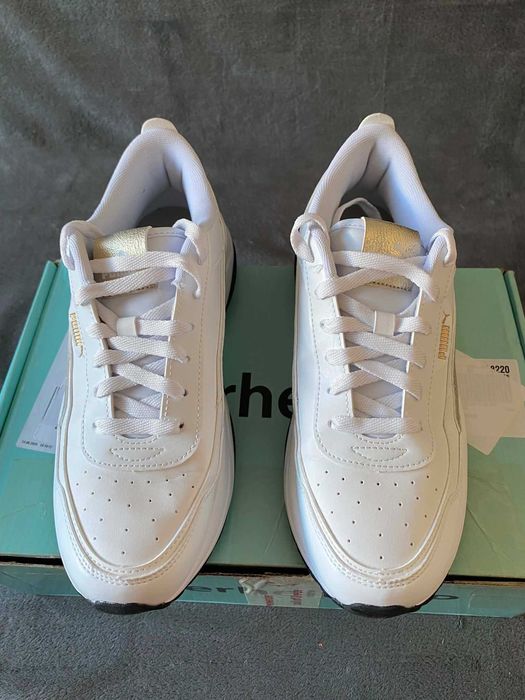 Puma Court Lally