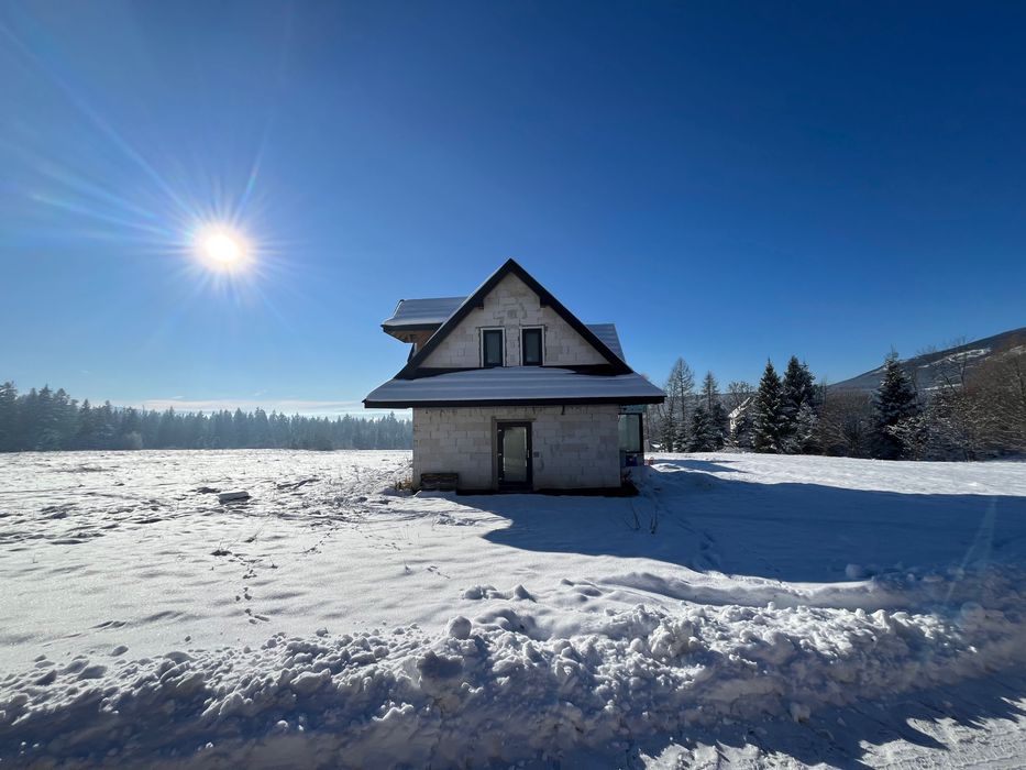Dom z pięknym widokiem u stóp Babiej Góry