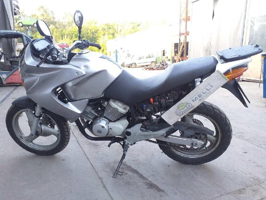 Assento Honda Varadero 125