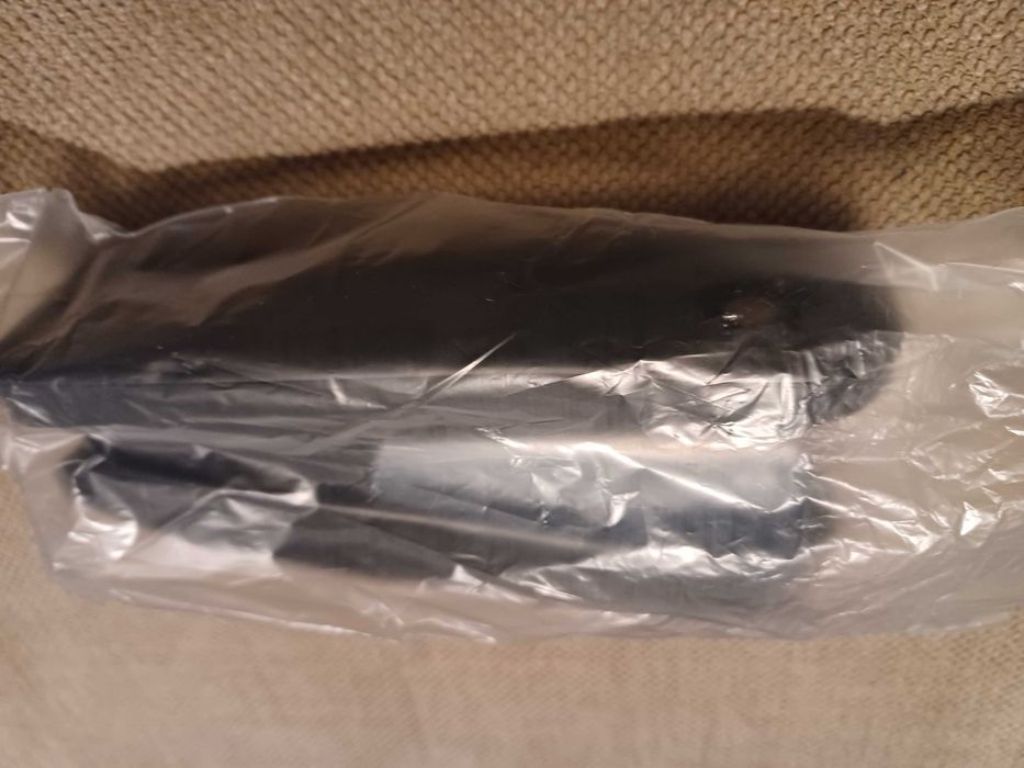 Agrafador preto - Half-strip Stapler
