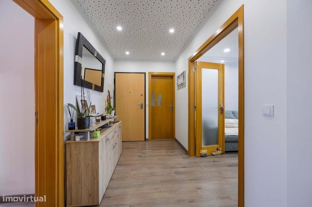 T3 em Parchal totalmente renovado