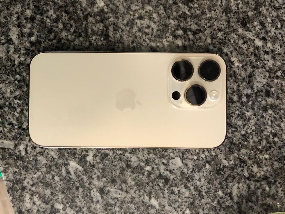 iPhone 14 Pro em perfeitas condições