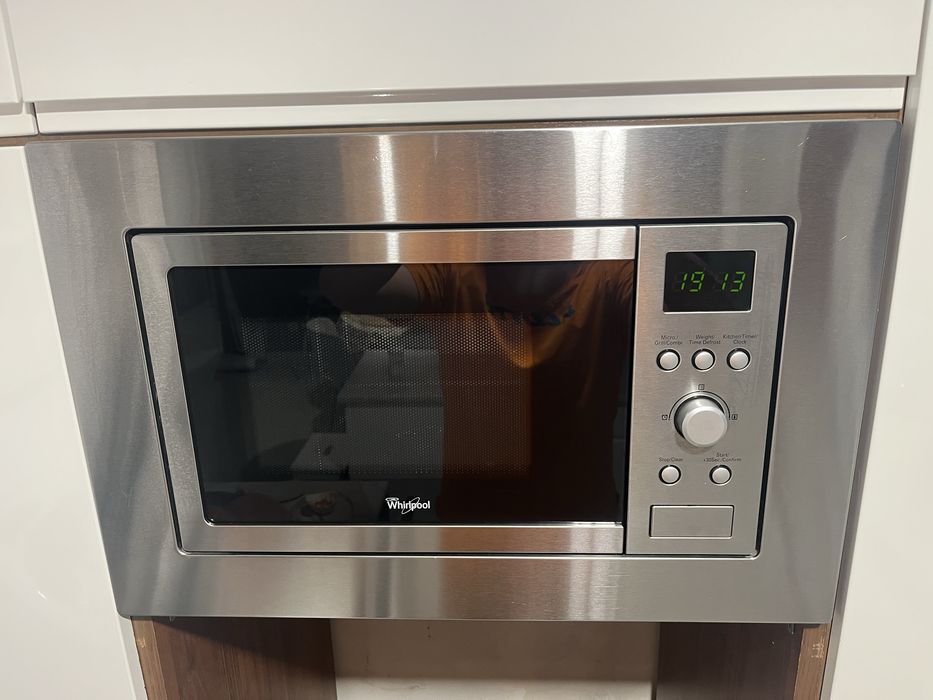 mikrofalowka do zabudowy whirlpool