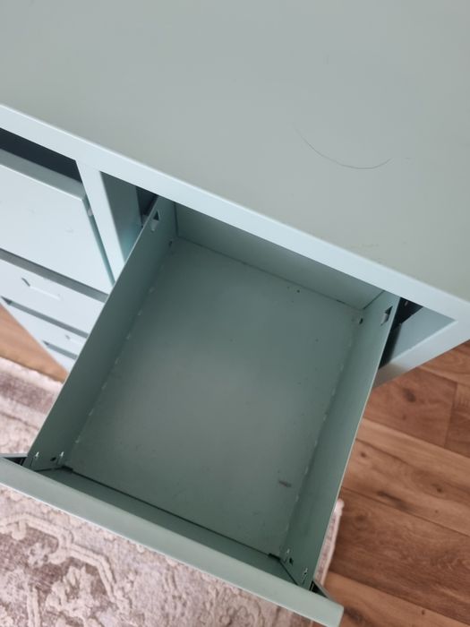 SKLUM szafka metalowa szufladki miętowa