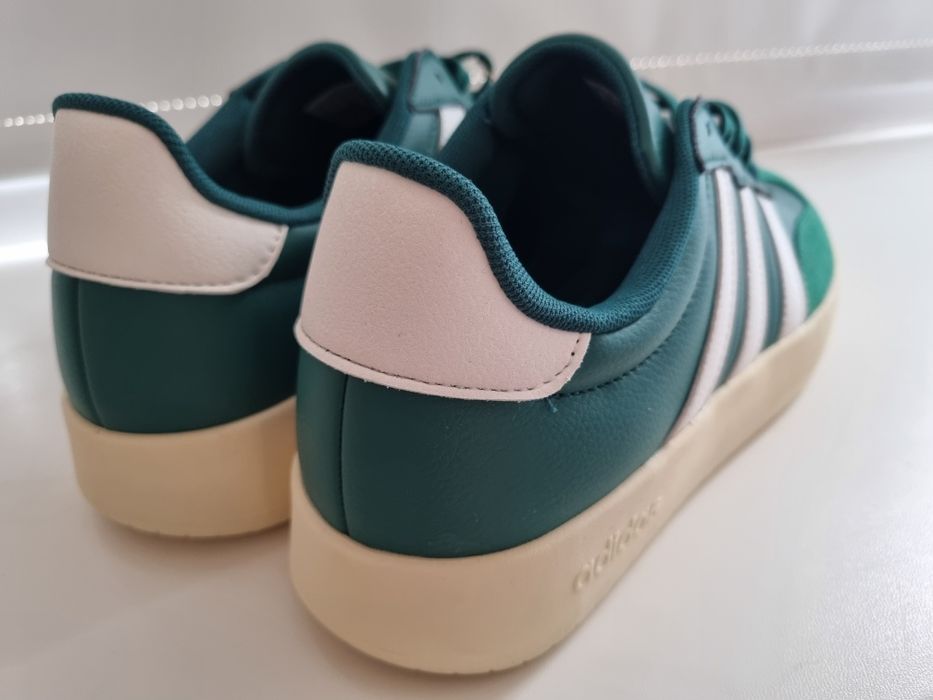 Кроси Adidas 43p