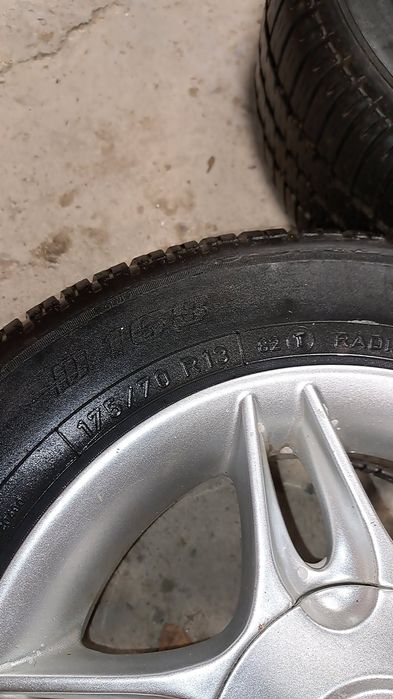Felgi aluminiowe R13 4x100 + opony 175/70 R13 | komplet | okazja ...