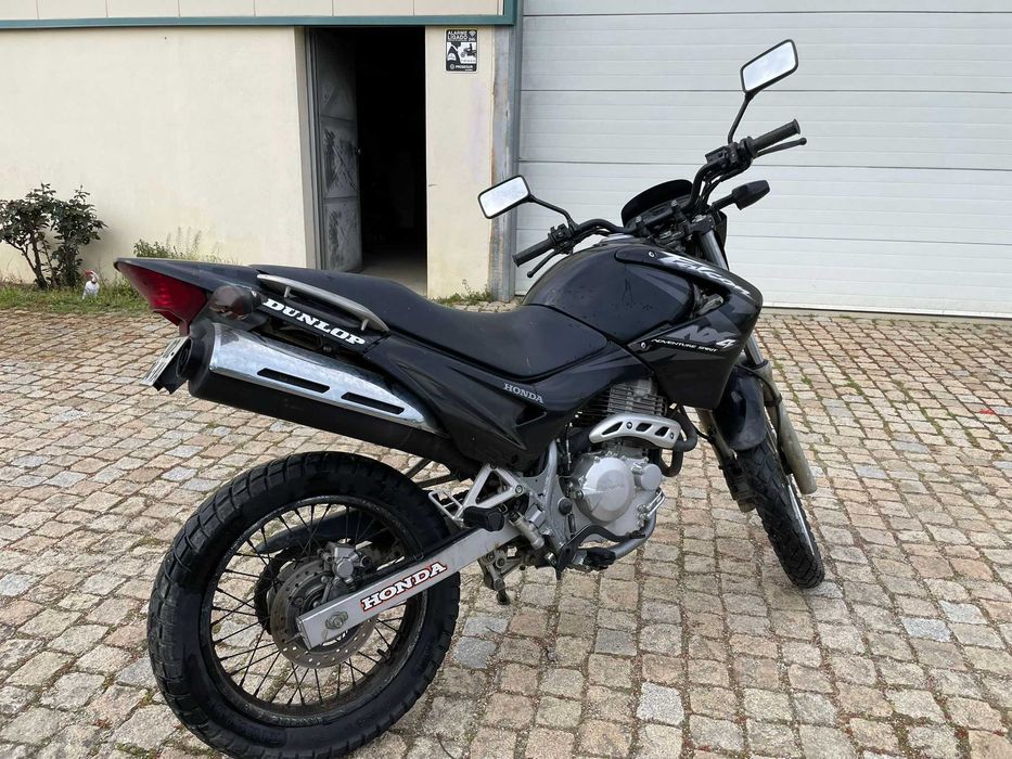 Mota Honda NX400 Falcon 8 000km