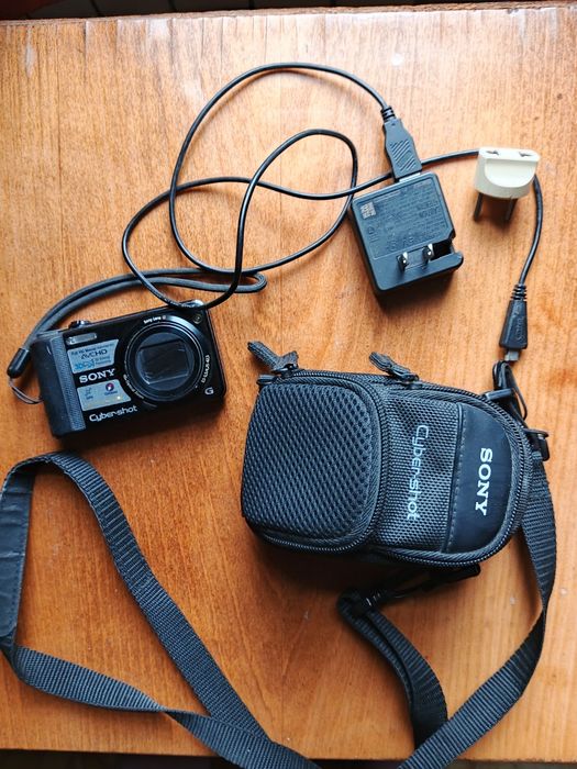 Фотоаппарат Sony cyber shot DSC HX7V