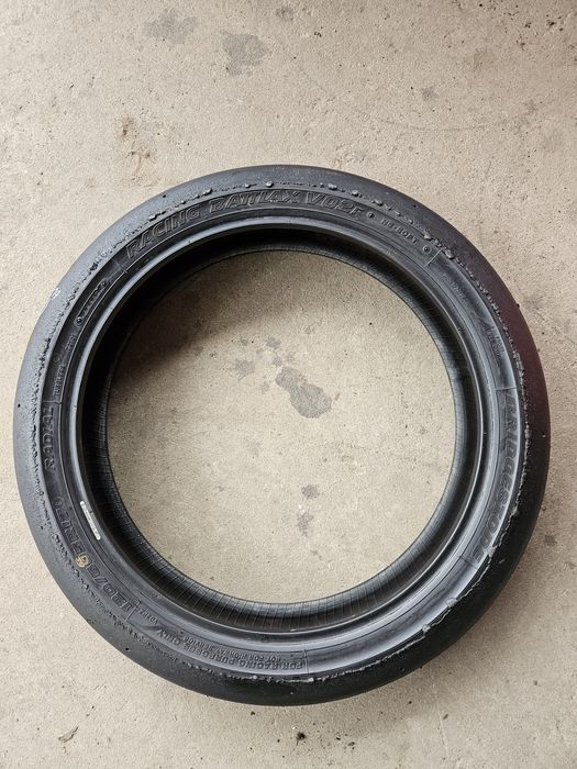 Bridgestone Racing Battlax 120/605R17 Dot 4422 Nr 1330