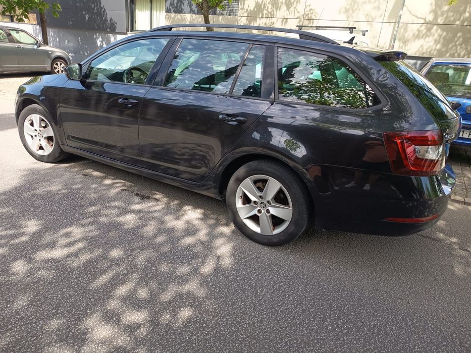 SKODA Octavia 2018 aceito retomas!