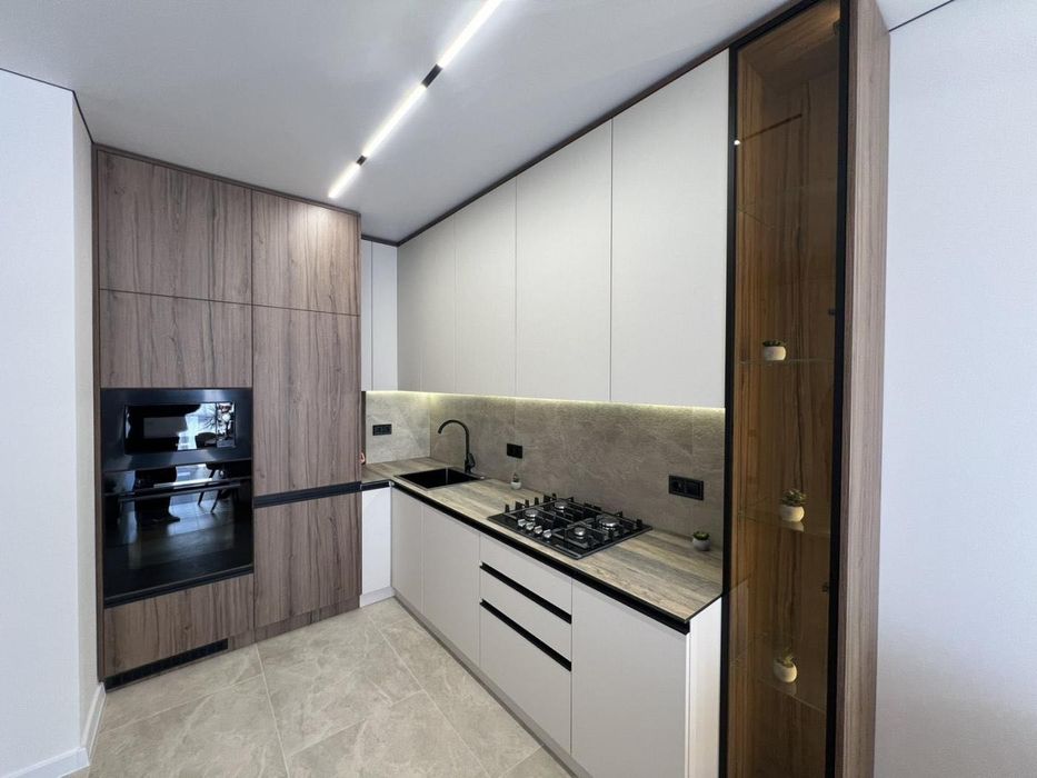 Продаж 1 кімнатна квартира з Ремонтом/Трильовського /Новобудова/Львів