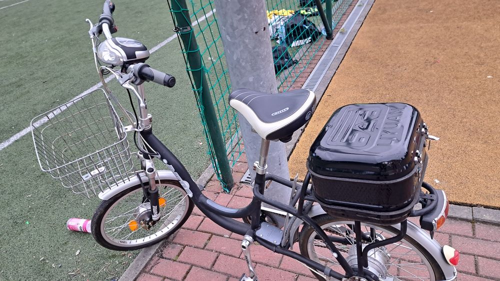 Rower męski elektryczny