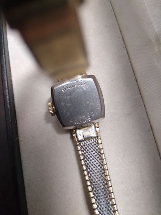 Relógio hamilton mecânico com banho de ouro.