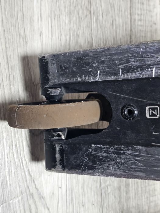 Продам самокат, возможен торг