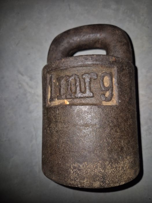 Sprzedam odważnik 10 kg stary z PRL