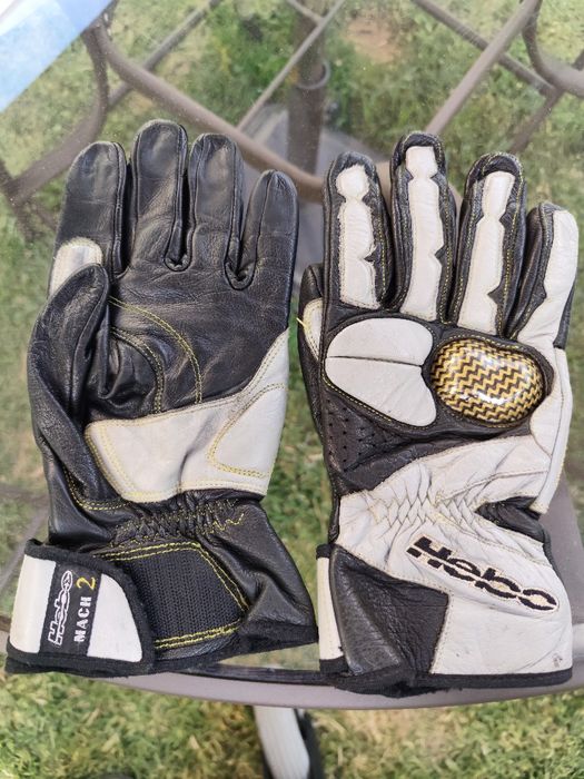 Luvas em  pele Hebo