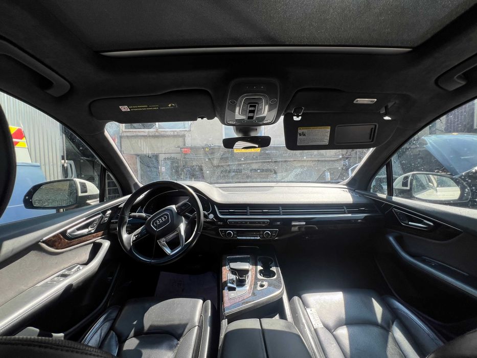 Шрот Ауді Ку7 4М пневмопідвіска рейка фари Audi Q7 4M авторазборка мотор коробка супорт б/у