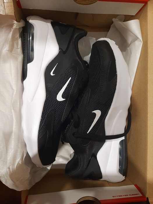 Кросівки Nike air max Bolt
