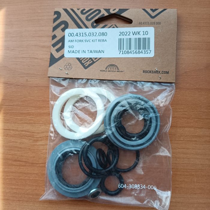 rockshox reba - купити велозапчастини - Ціна на OLX.ua