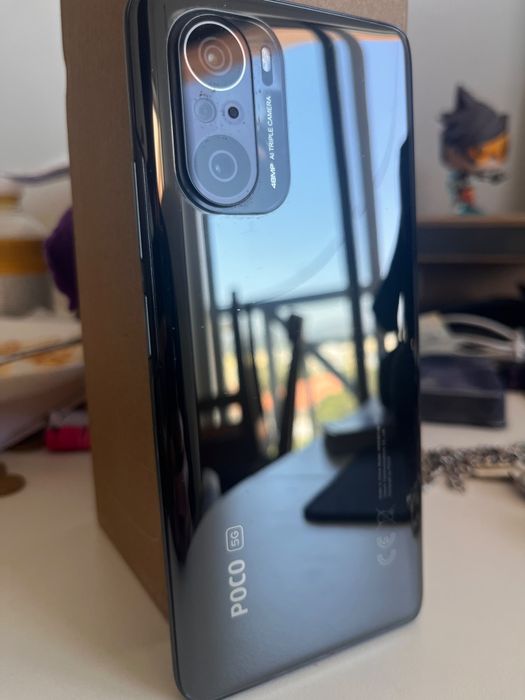Negociável Xiaomi Poco F3 | 8Gb RAM | 256GB armazenamento PRETO