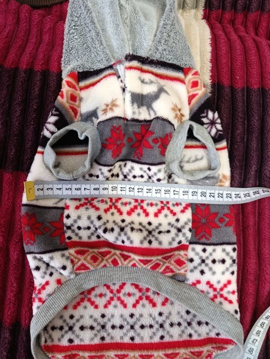 Обувка/ботінки/одяг для собак