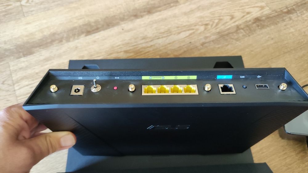 Asus RT-AC87U Wireless-AC2400