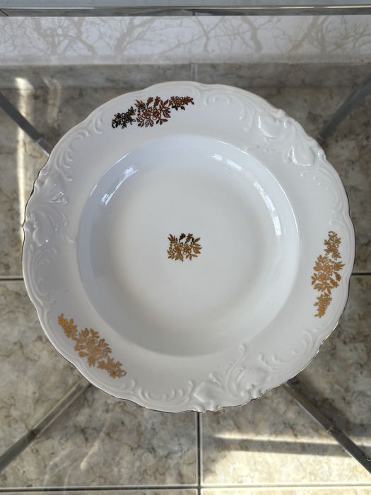 Zestaw talerzyków z porcelany