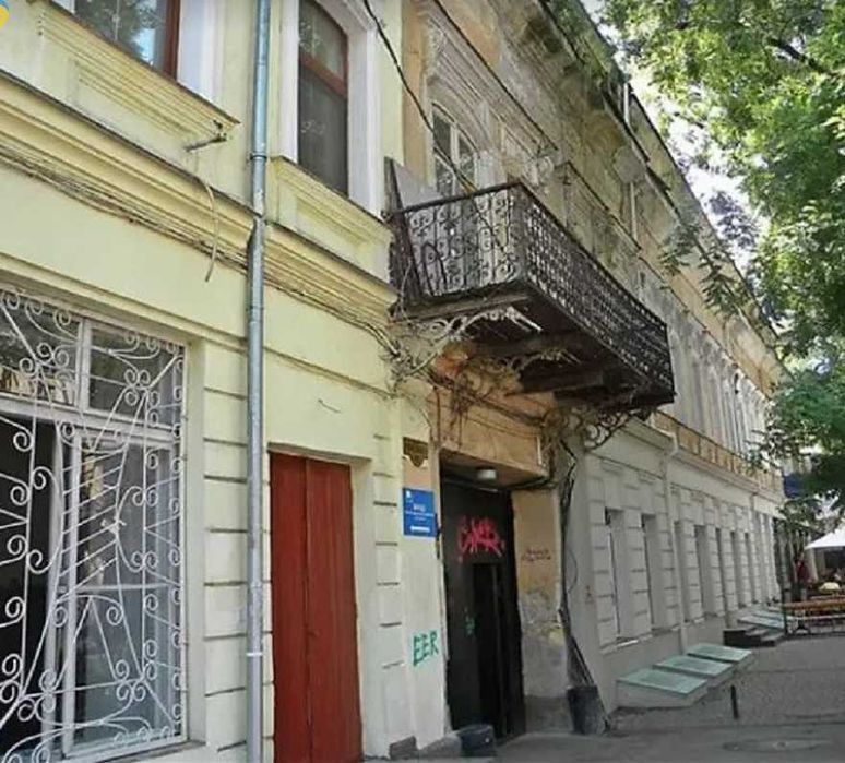 Центр Продам квартиру   можно по программам