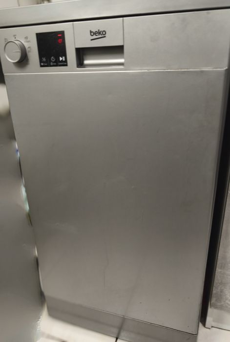 Zmywarka Beko DVS05024S