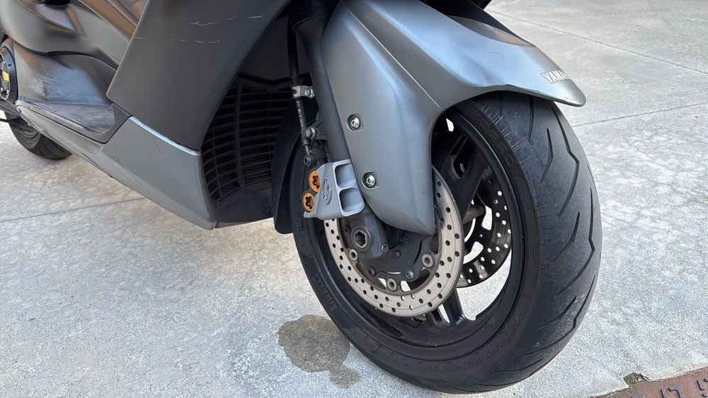 Dutos arrefecimento travoes Yamaha Tmax
