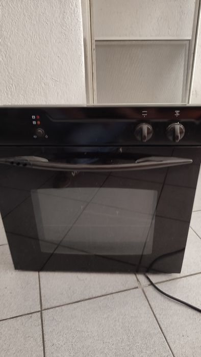 Forno Teka HT490