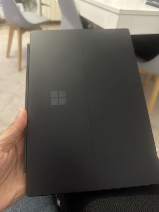 surface pro 7 i7 16GB/512GB  - excelente estado
