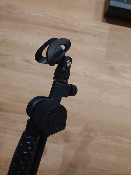 Suporte de Microfone Roadworx com Braço Articulado